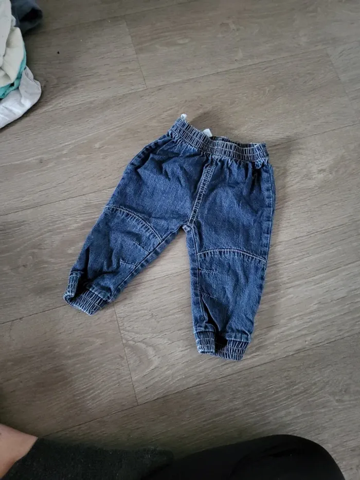 Jeans facon sarouel 12 mois