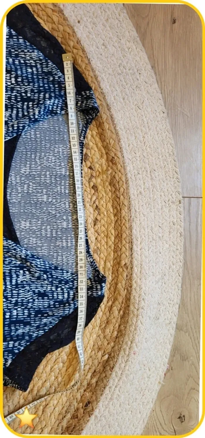Robe fluide imprimée avec détails en dentelle – Très bon état - Bleu - Taille 40 - photo numéro 5