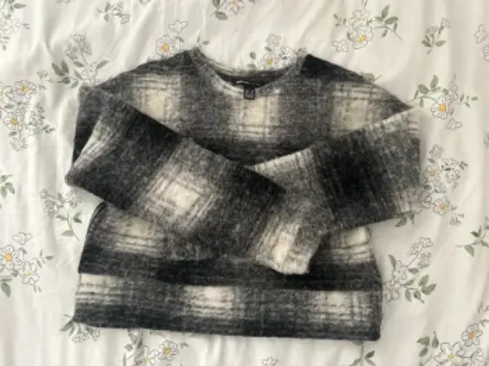 Pull à carreaux Mango