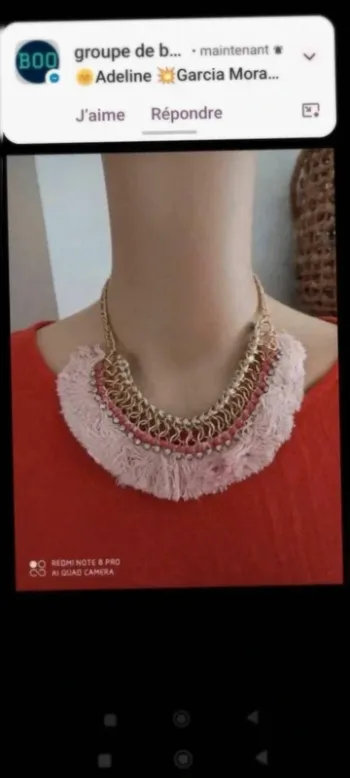 Collier  rose doré  chic  et tendance, idéal  pour  sublimer vos tenues  -  à saisir 🌸💫