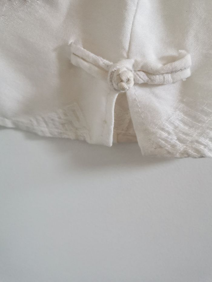 Veste en soie écru motifs idéogrammes brodés - photo numéro 6