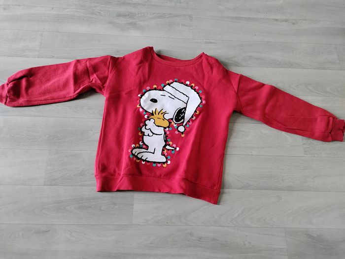 Pull Peanuts 7-8 ans 3€