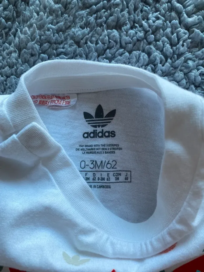 T shirt adidas - photo numéro 2