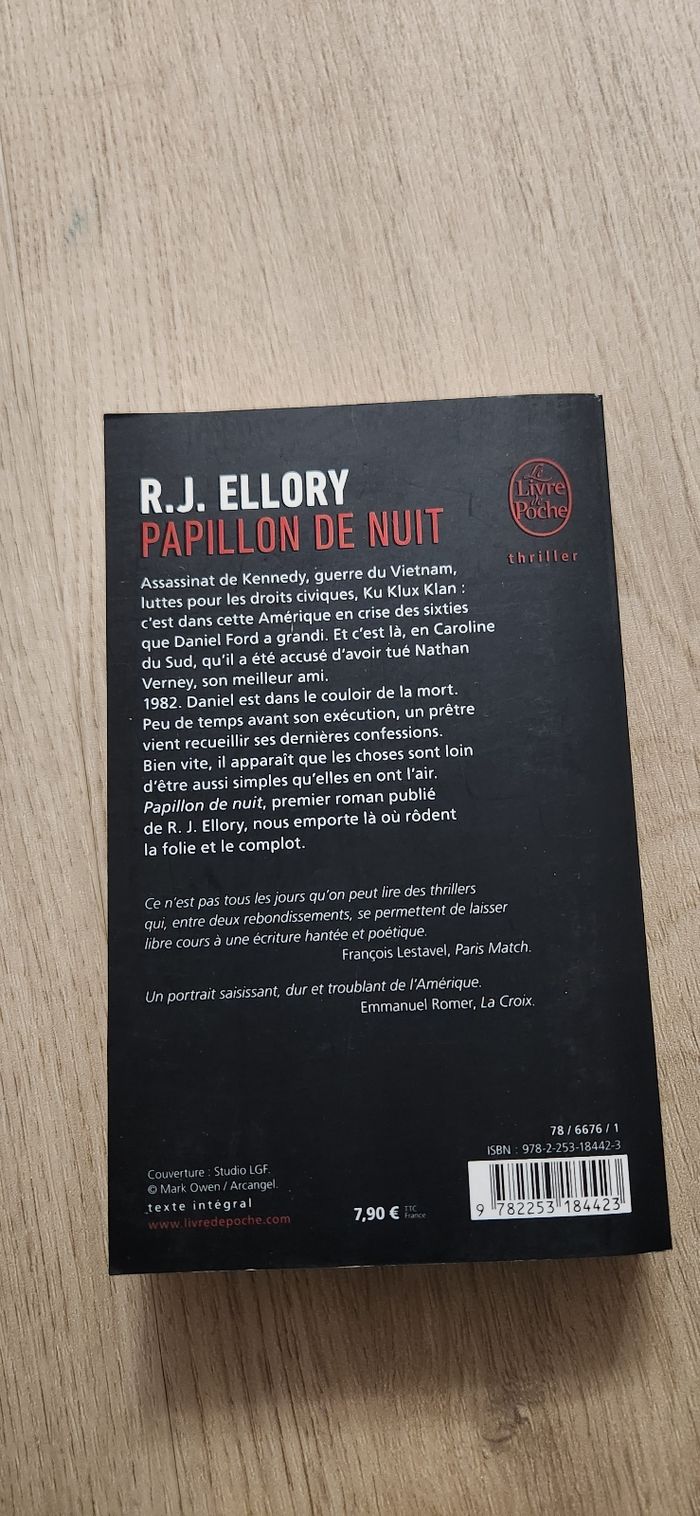 Papillon de nuit de r.j ellory - photo numéro 2
