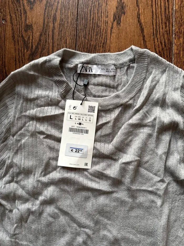 T-shirt manches longues Zara - photo numéro 3