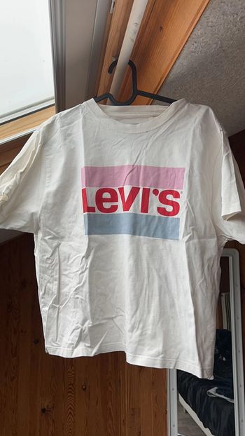 T-shirt Lévis taille xs