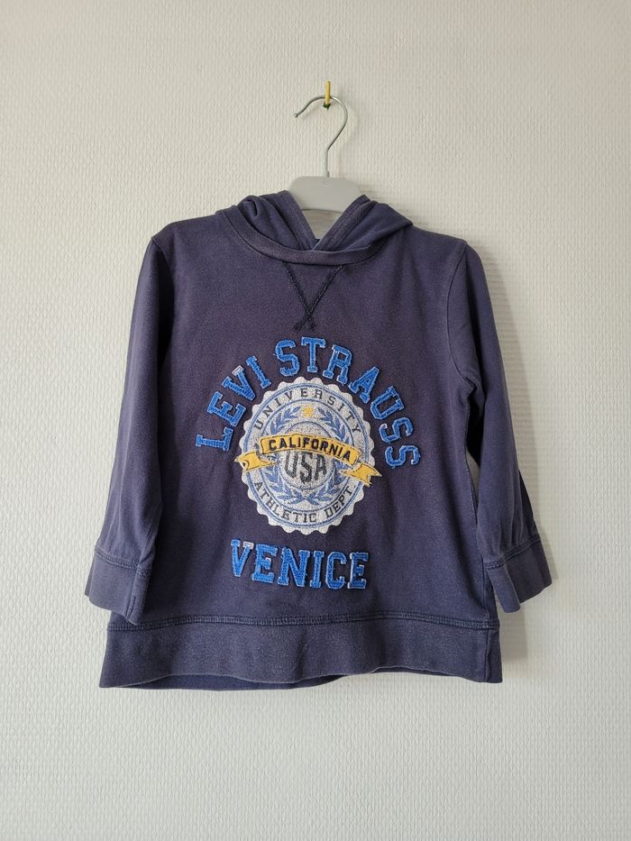 T-shirt marine à capuche Levi's 3 ans