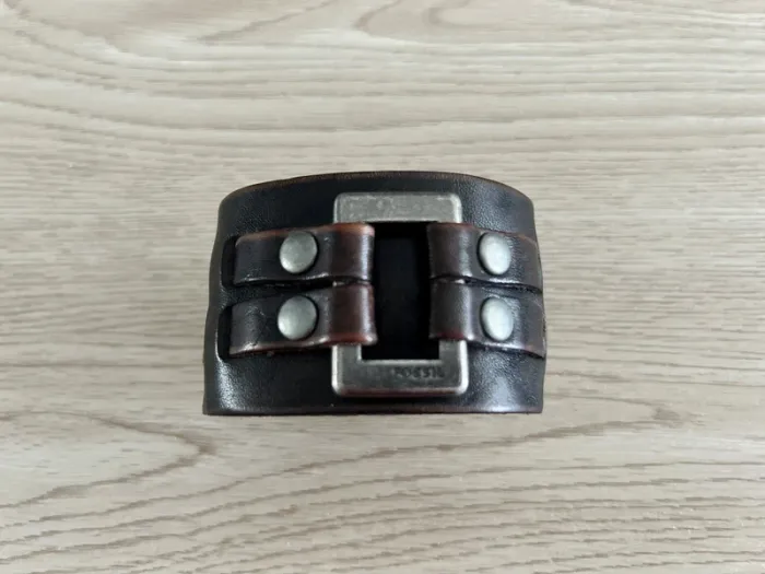 Bracelet Manchette en Cuir Marron Fossil Neuf - photo numéro 2