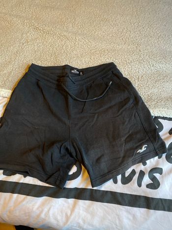 Vends short noir