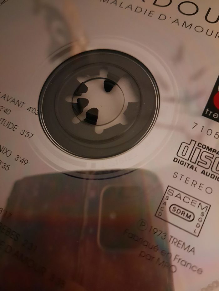 Cd - La maladie d'amour _ Sardou - 1973. - photo numéro 3