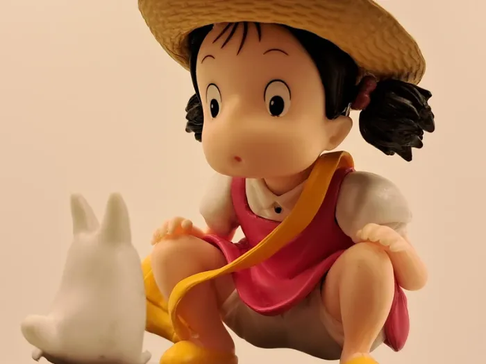 Figurine Mei Kusakabe dans Mon Voisin Totoro du Studio Ghibli - photo numéro 5