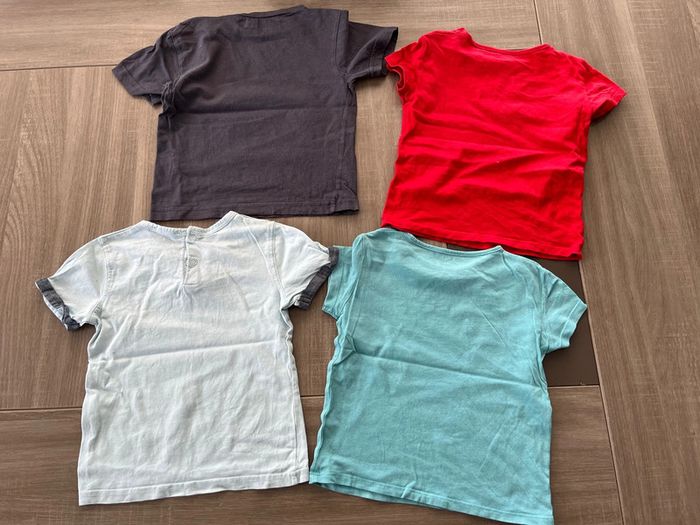 Lot 4 tee shirts 2 ans - photo numéro 2