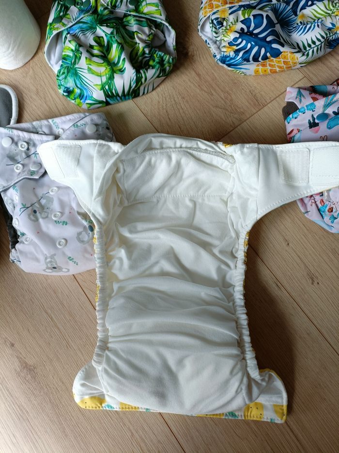 Couche lavable neuve jamais servie - photo numéro 7