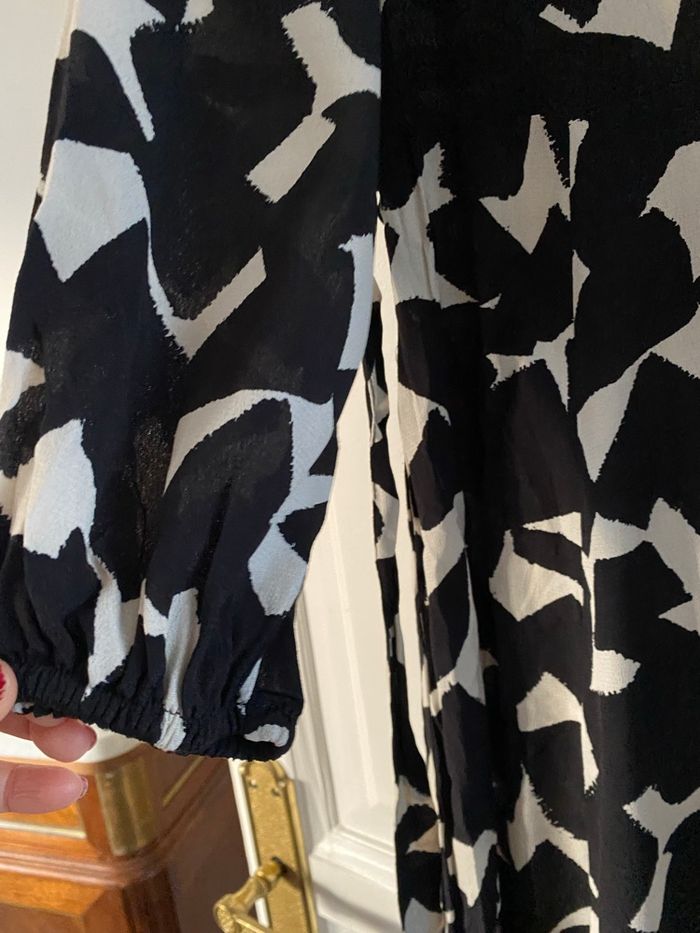 Robe zara XS neuve - photo numéro 4