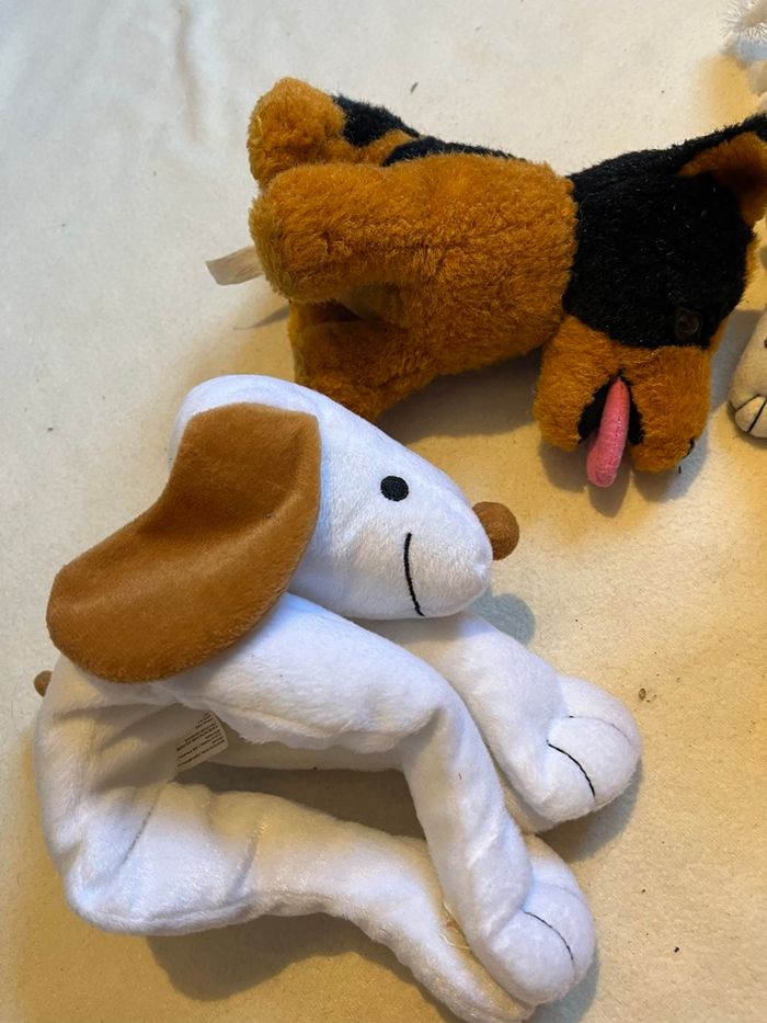 4 peluches chien - photo numéro 2