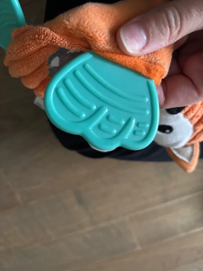 Peluche anneau dentition infantino en tbe renard - photo numéro 2