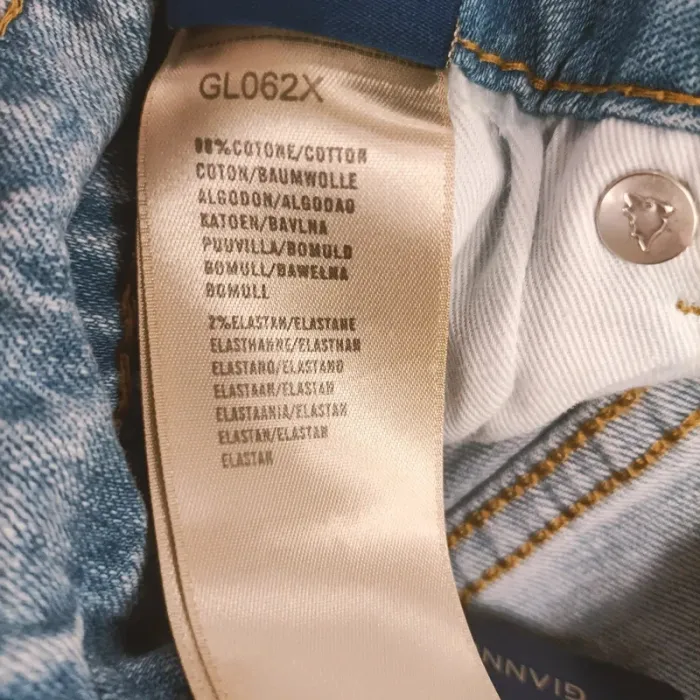 Short en jean clair Gianni Lupo - Taille 42 (XL) - A298 - photo numéro 10