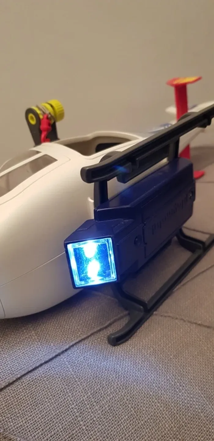 Playmobil City Action - Hélicoptère de police - T. Dès 4 ans - photo numéro 8