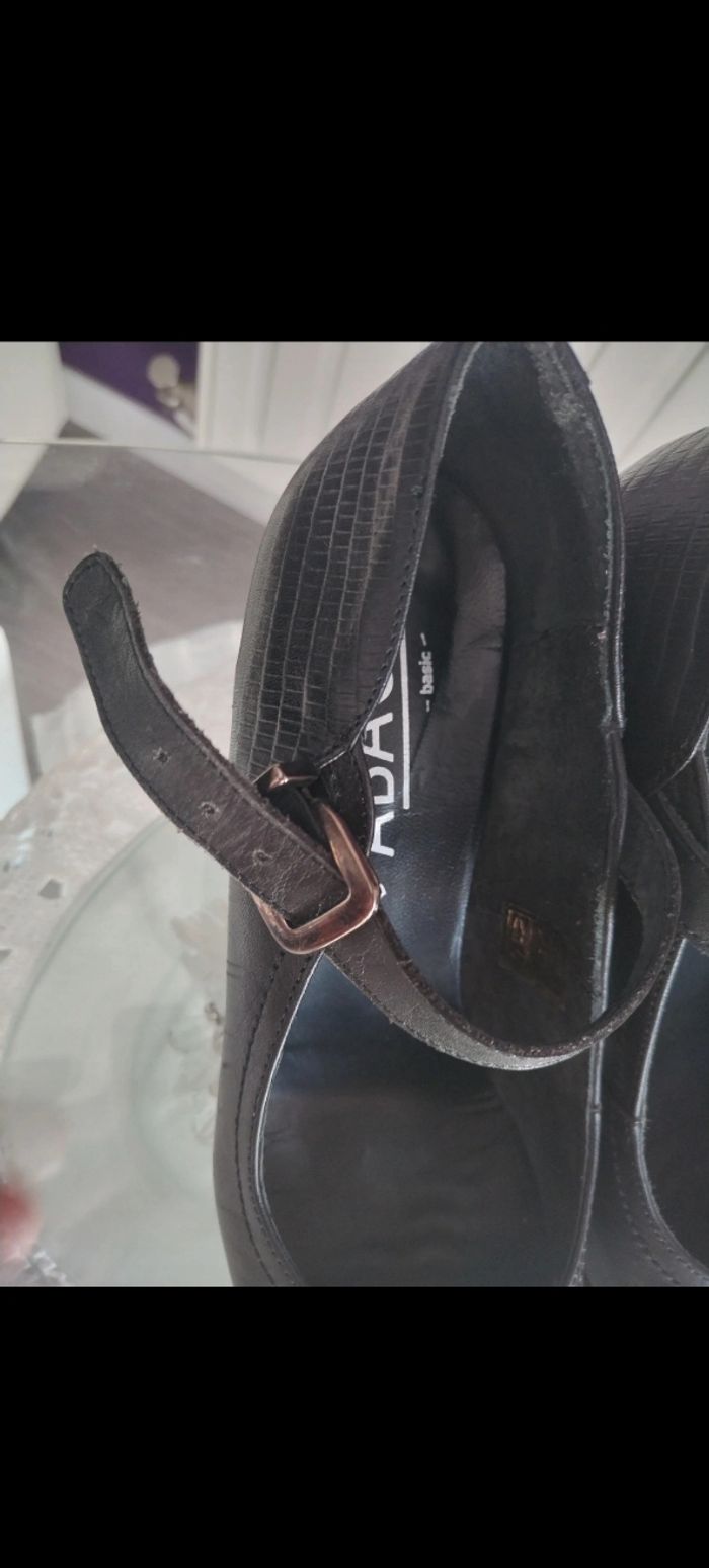 Chaussures a talons - photo numéro 9