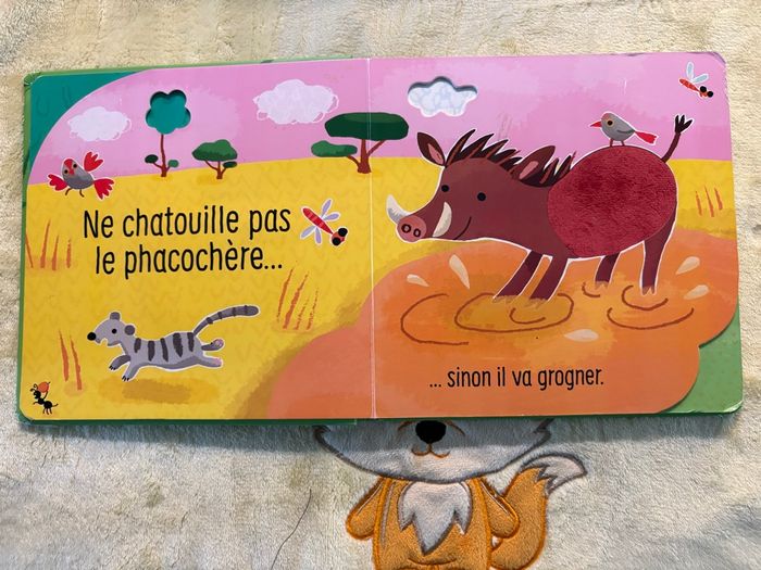 Livre sonore et à toucher usborne sam taplin ne chatouille pas le singe - photo numéro 7