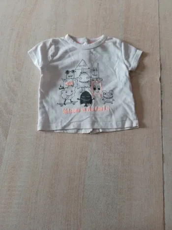 Tee shirt
