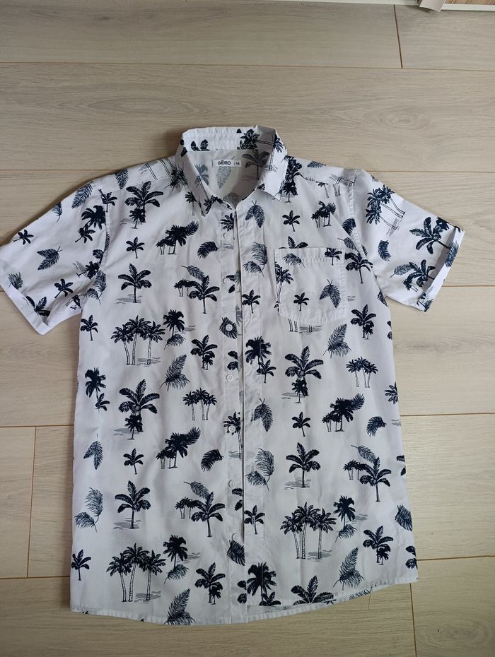 Chemise manches courtes garçon taille 14 ans