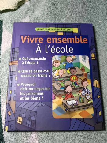 Livre Vivre ensemble à l'ecole