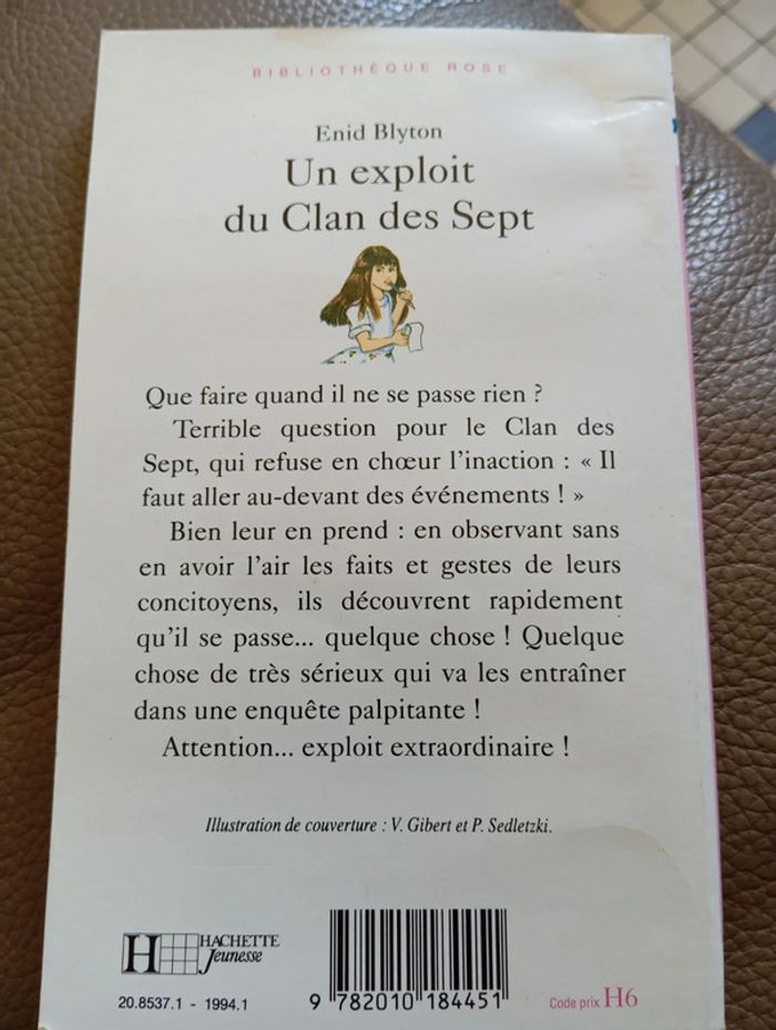 Roman Un exploit du Clan des Sept bon état - photo numéro 2