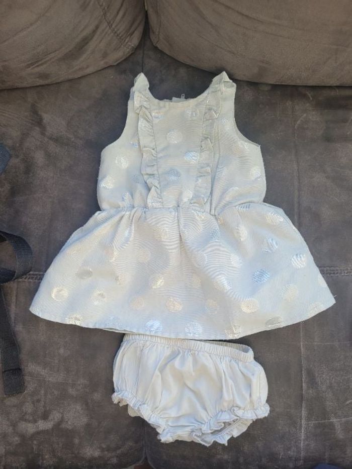 Robe cintrée