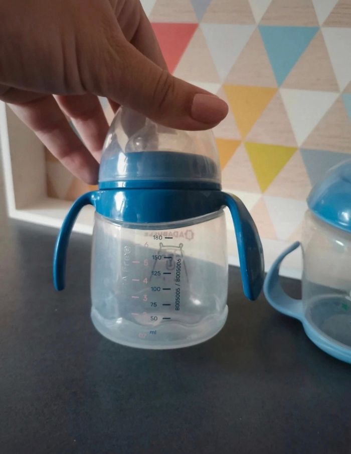 Lot Tasses d'apprentissage bébé avec poignées - photo numéro 8