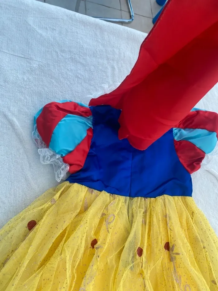 Robe déguisement princesse blanche neige neuf 130 - photo numéro 8