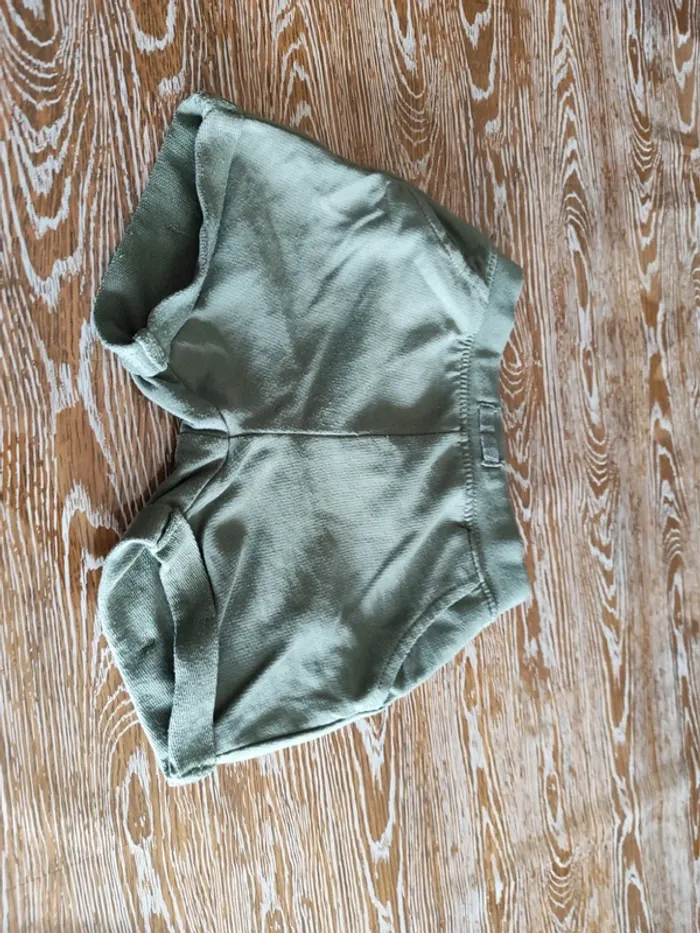 🍁 lot de 5 shorts taille 18 mois 🍁 - photo numéro 7