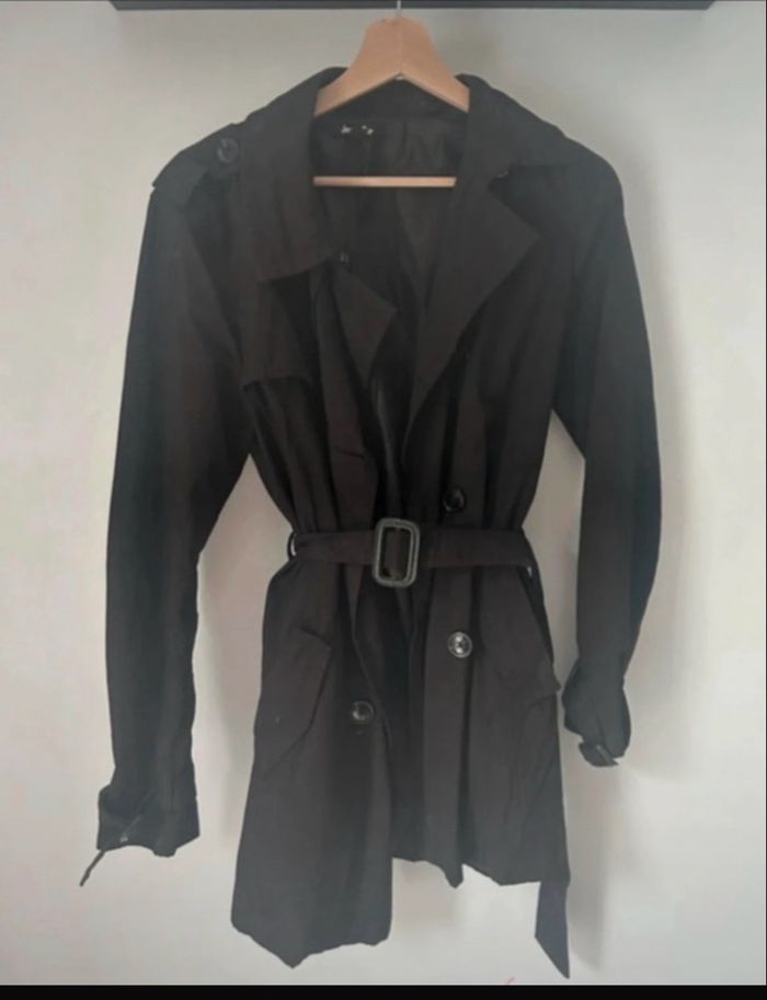Trench noir