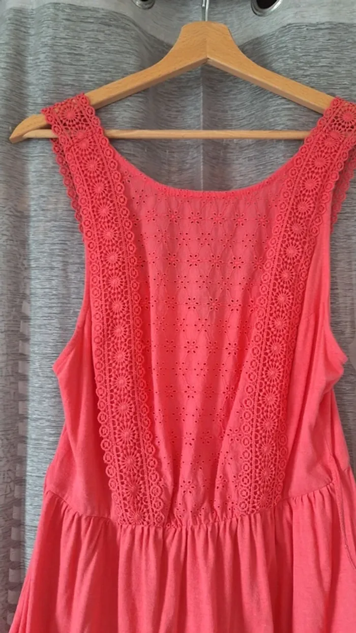 Robe d'été corail - photo numéro 2