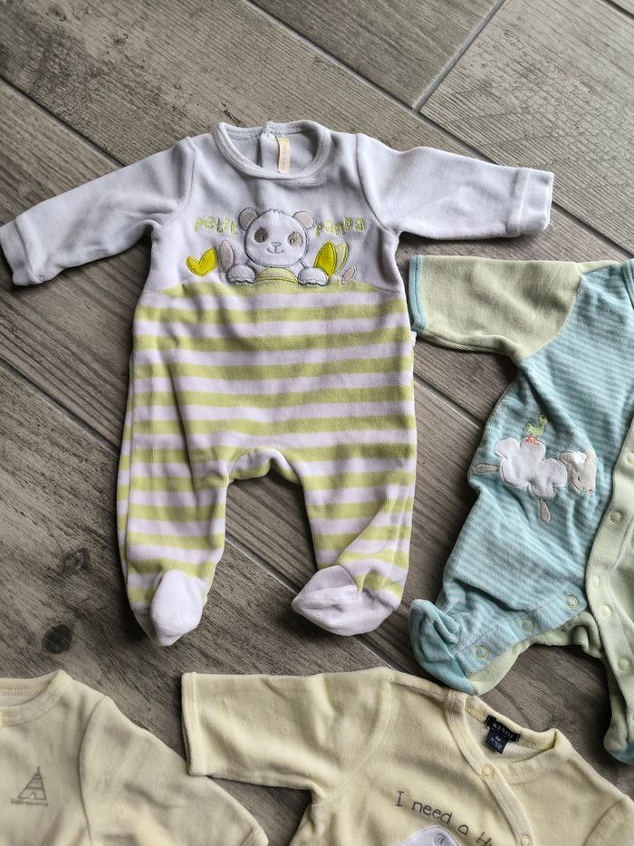 Lot grenouillères pyjamas - photo numéro 4