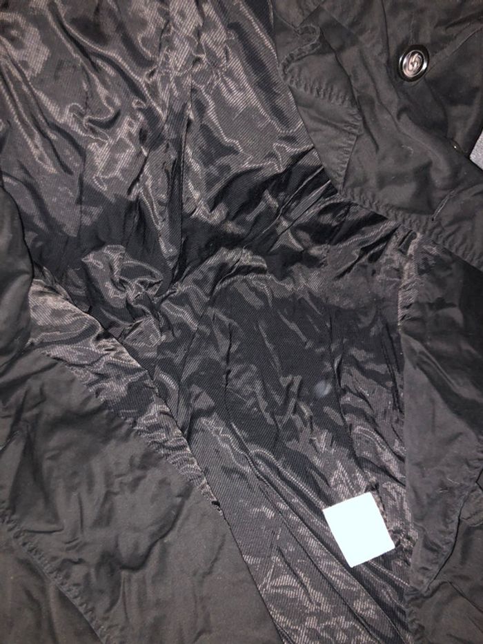 Trench noir - photo numéro 4