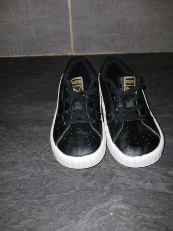 Chaussure puma 24