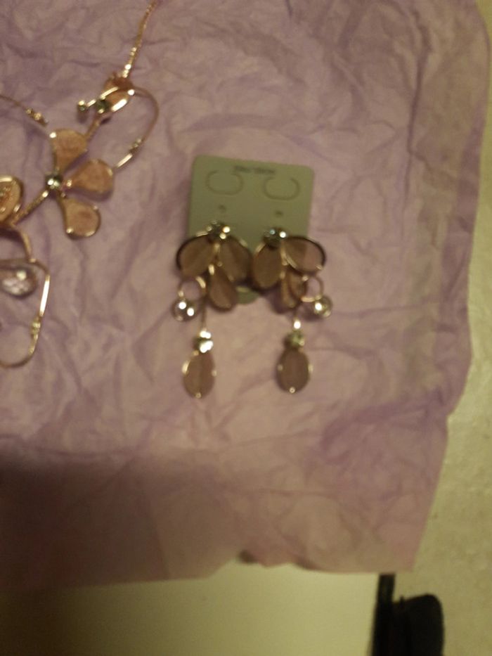 Colier et boucle d oreille femme - photo numéro 5