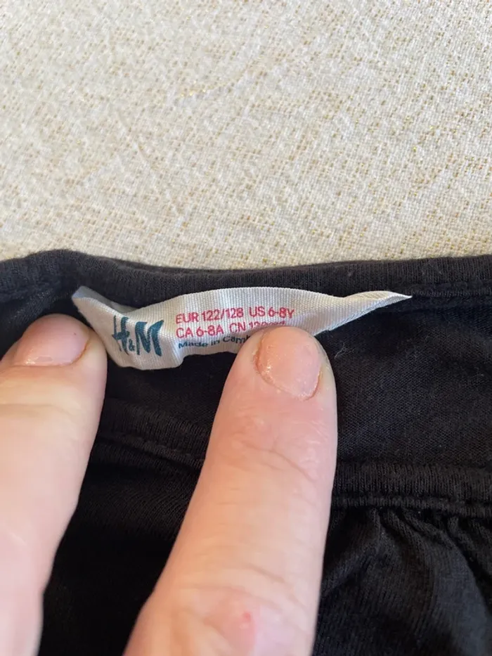 Tee shirt H&M 6-8 ans - photo numéro 4
