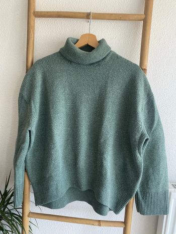 Pull oversize col roulé