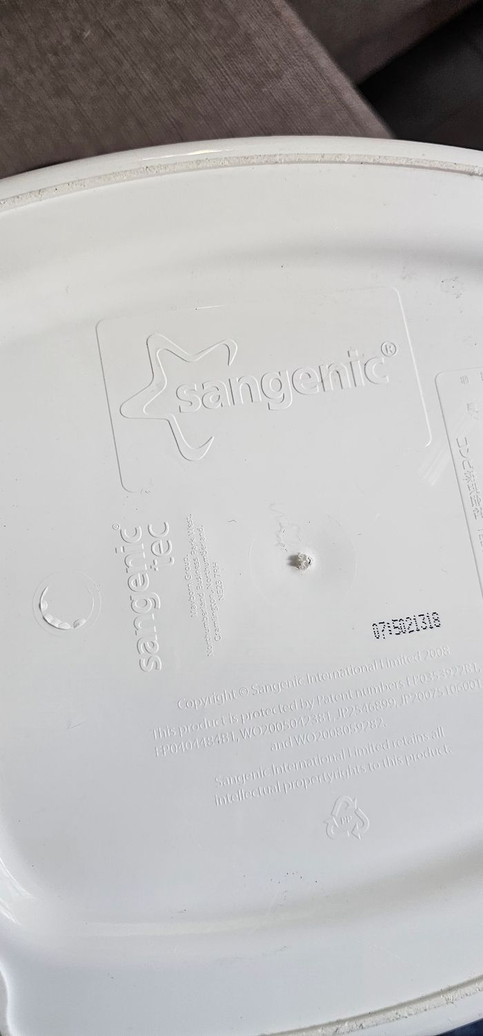 Poubelle a couche avec 2 recharges neuves - photo numéro 9