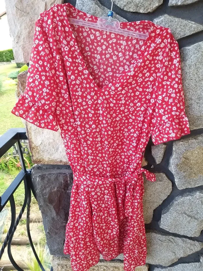 Robe femme rouge et blanche - photo numéro 2