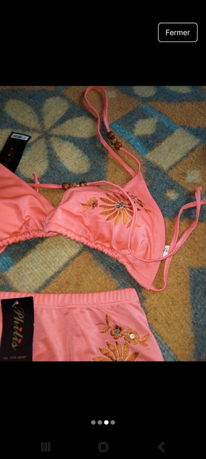 Maillot de bain 2 pièces rose flash - photo numéro 3