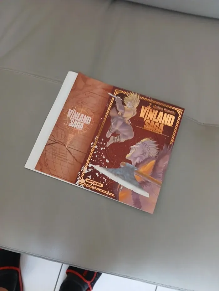 Jaquette Collector Vinland Saga bronze - festival de la bd - photo numéro 7