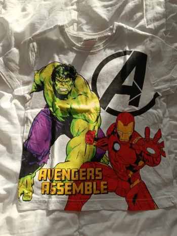T shirt marvel 3/4 ans tbe