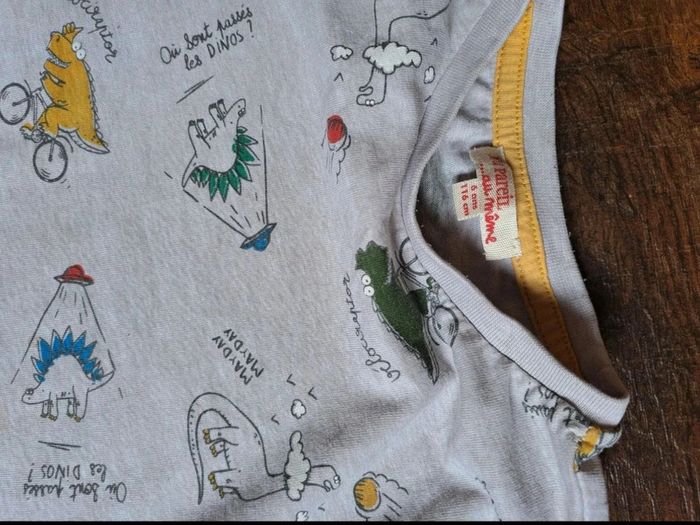 T shirt 6 ans - photo numéro 3