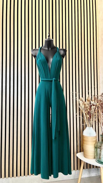 Combinaison vert bleu canard tendance positions multiples