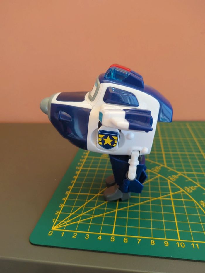 Super Wings police - photo numéro 2