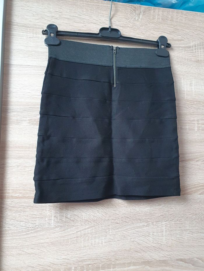 Mini jupe - photo numéro 2