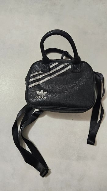 Sac Adidas Vintage Noir avec Bandoulière